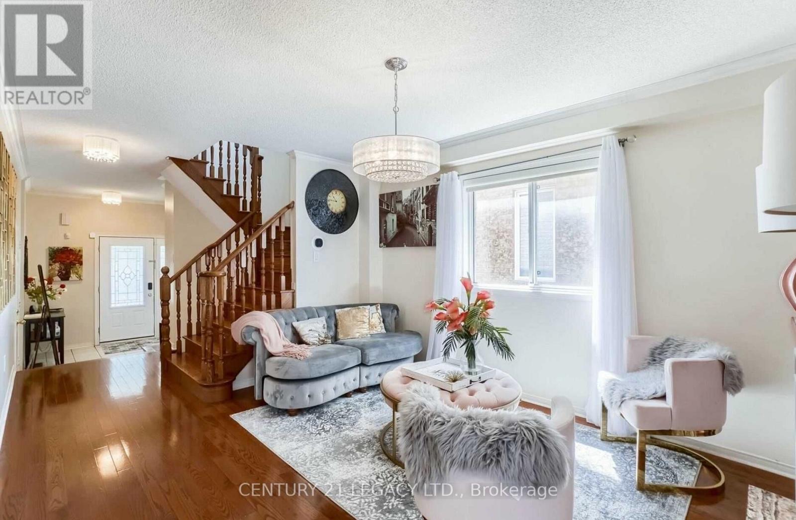 24 Ashmere Road, Brampton, Ontario  L7A 1W9 - Photo 3 - W12744152