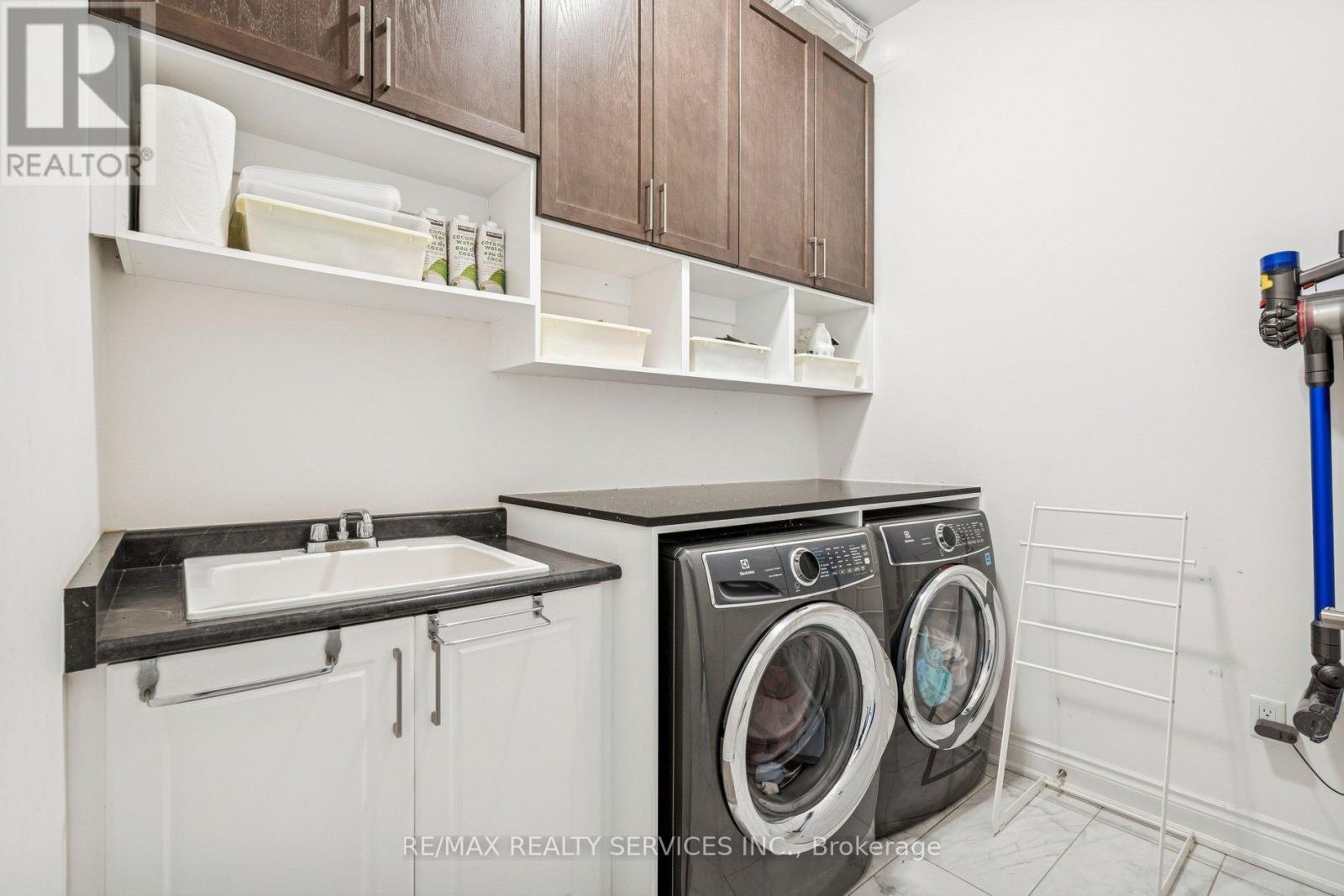 36 Lionhead Golf Club Road, Brampton, Ontario  L6Y 1P3 - Photo 21 - W12744162