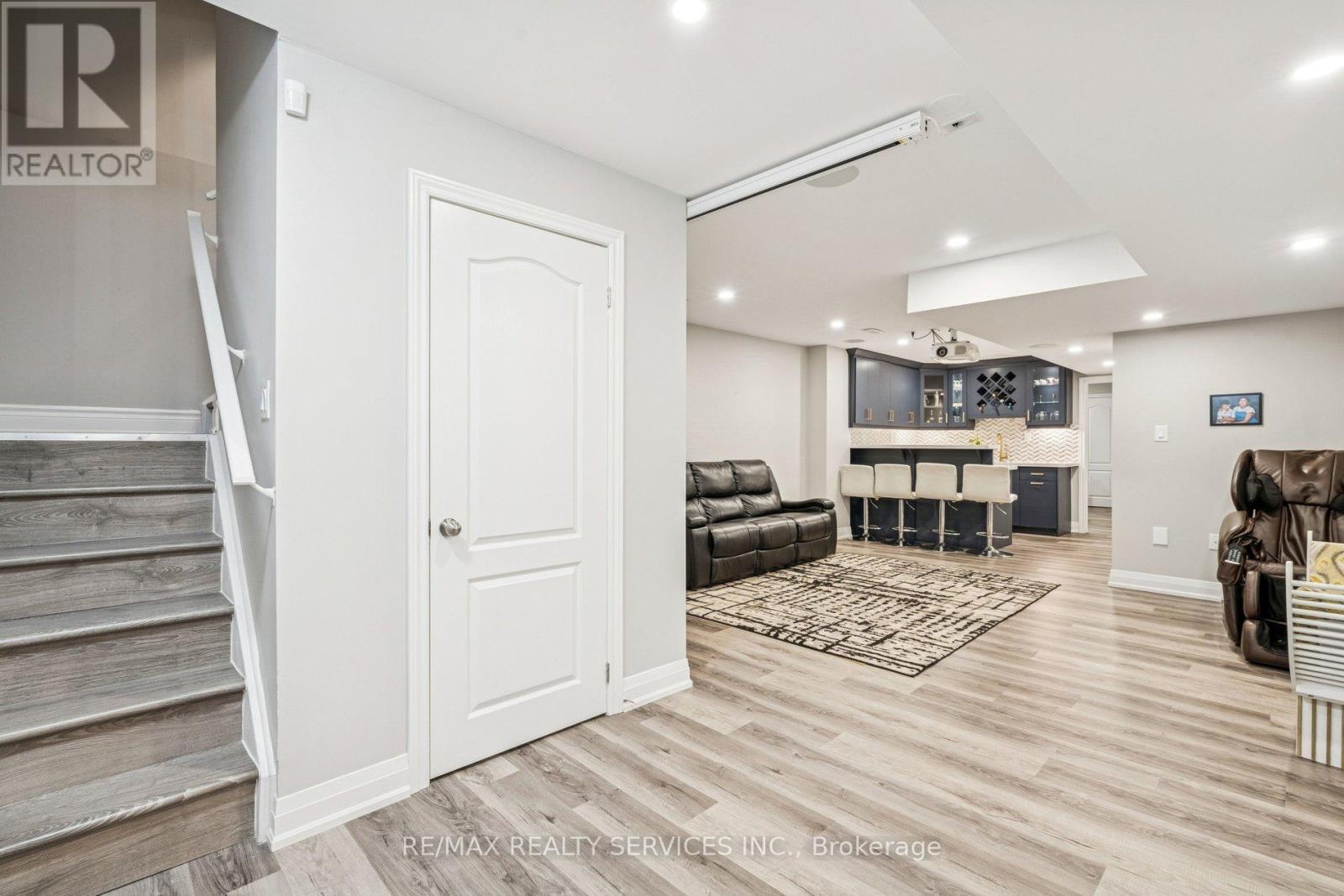 36 Lionhead Golf Club Road, Brampton, Ontario  L6Y 1P3 - Photo 39 - W12744162