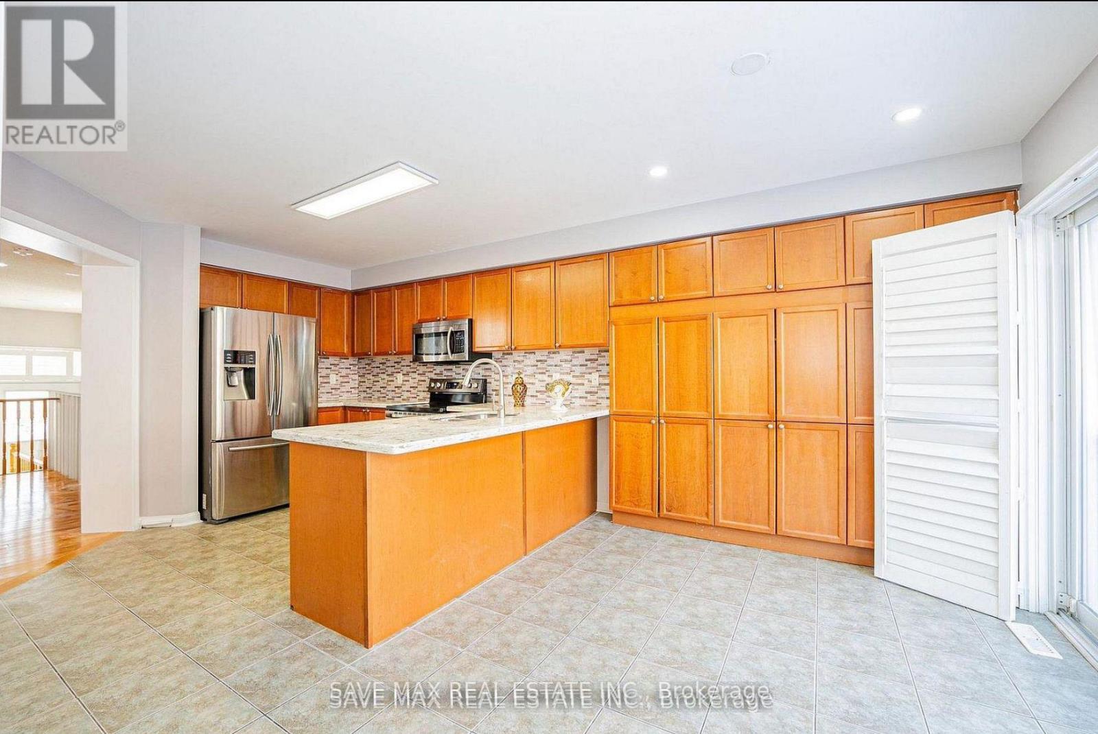 254 Fandango Drive, Brampton, Ontario  L6X 0M5 - Photo 10 - W12744168