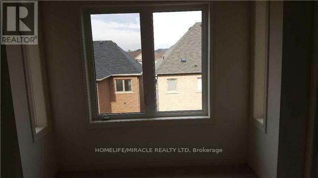 16 Botanical Avenue, Brampton, Ontario  L6Y 6E3 - Photo 8 - W12744178