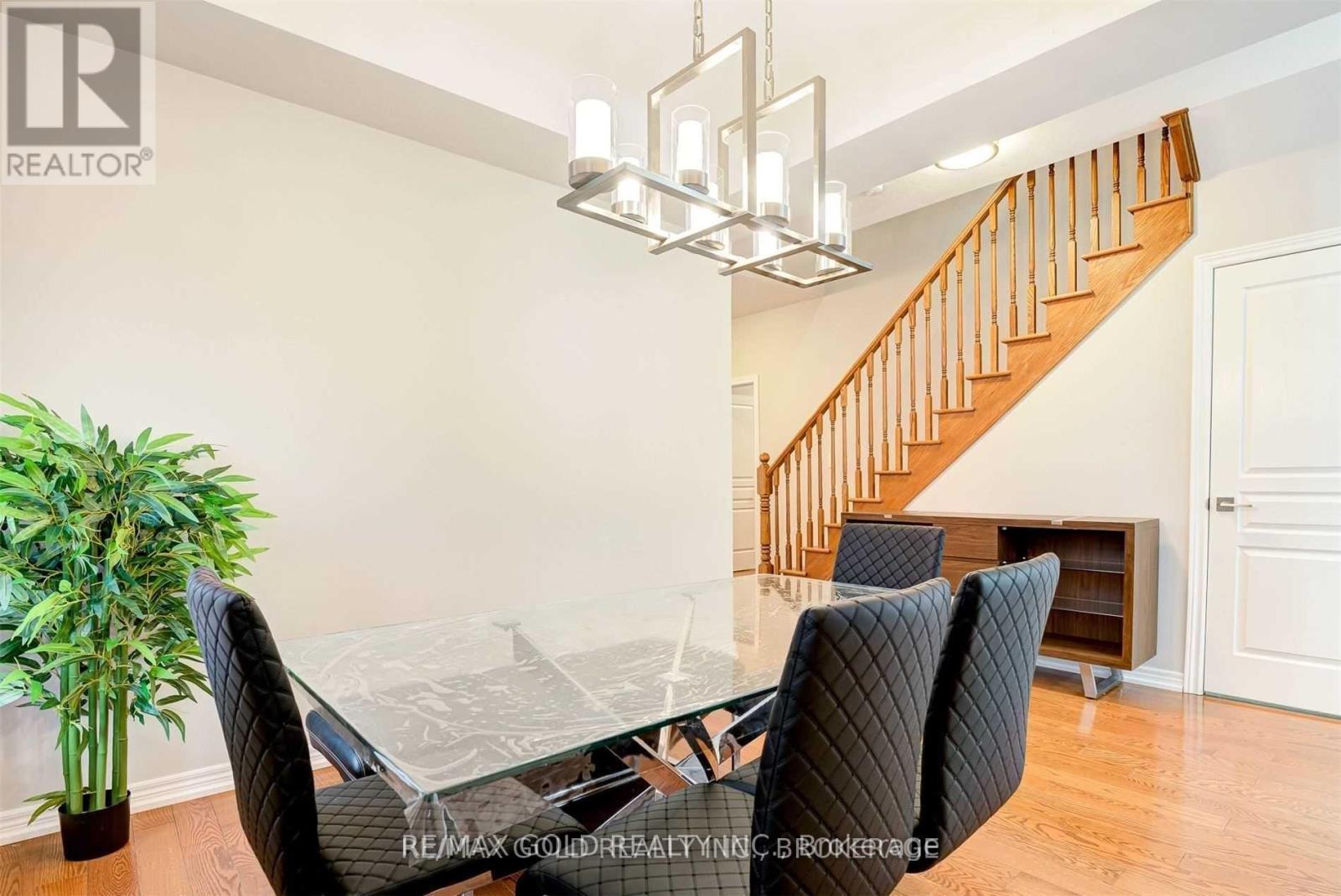 167 Elmbank Trail, Kitchener, Ontario  N2R 0H2 - Photo 11 - X12744172