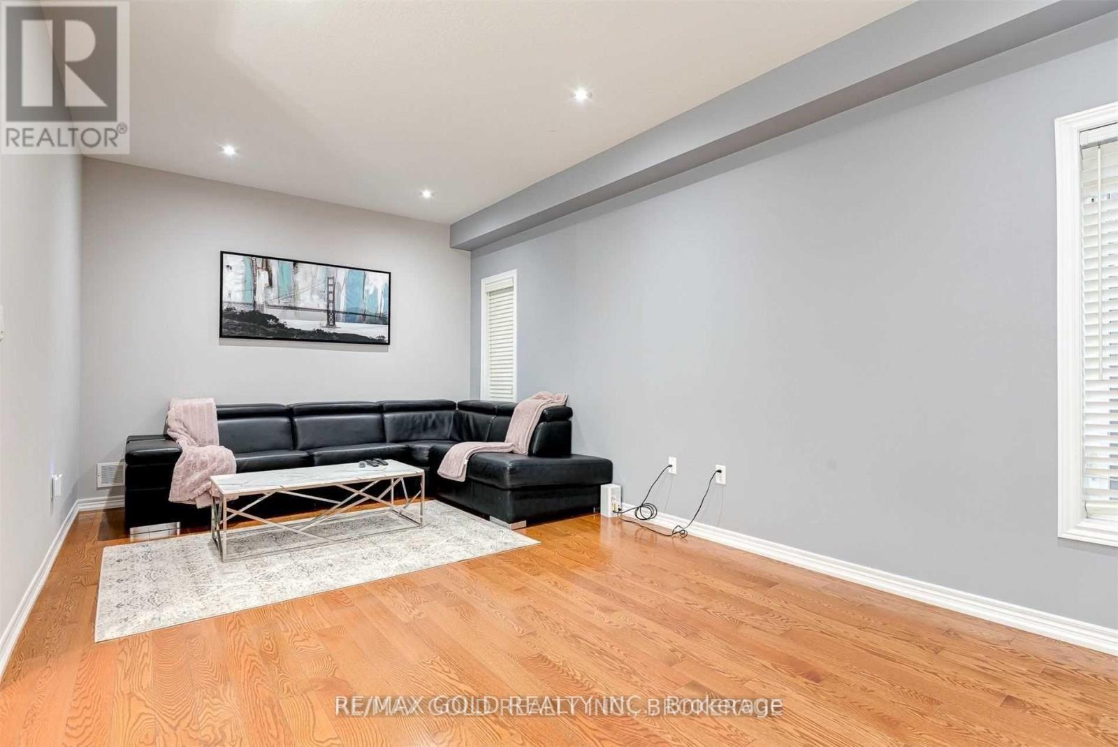 167 Elmbank Trail, Kitchener, Ontario  N2R 0H2 - Photo 19 - X12744172