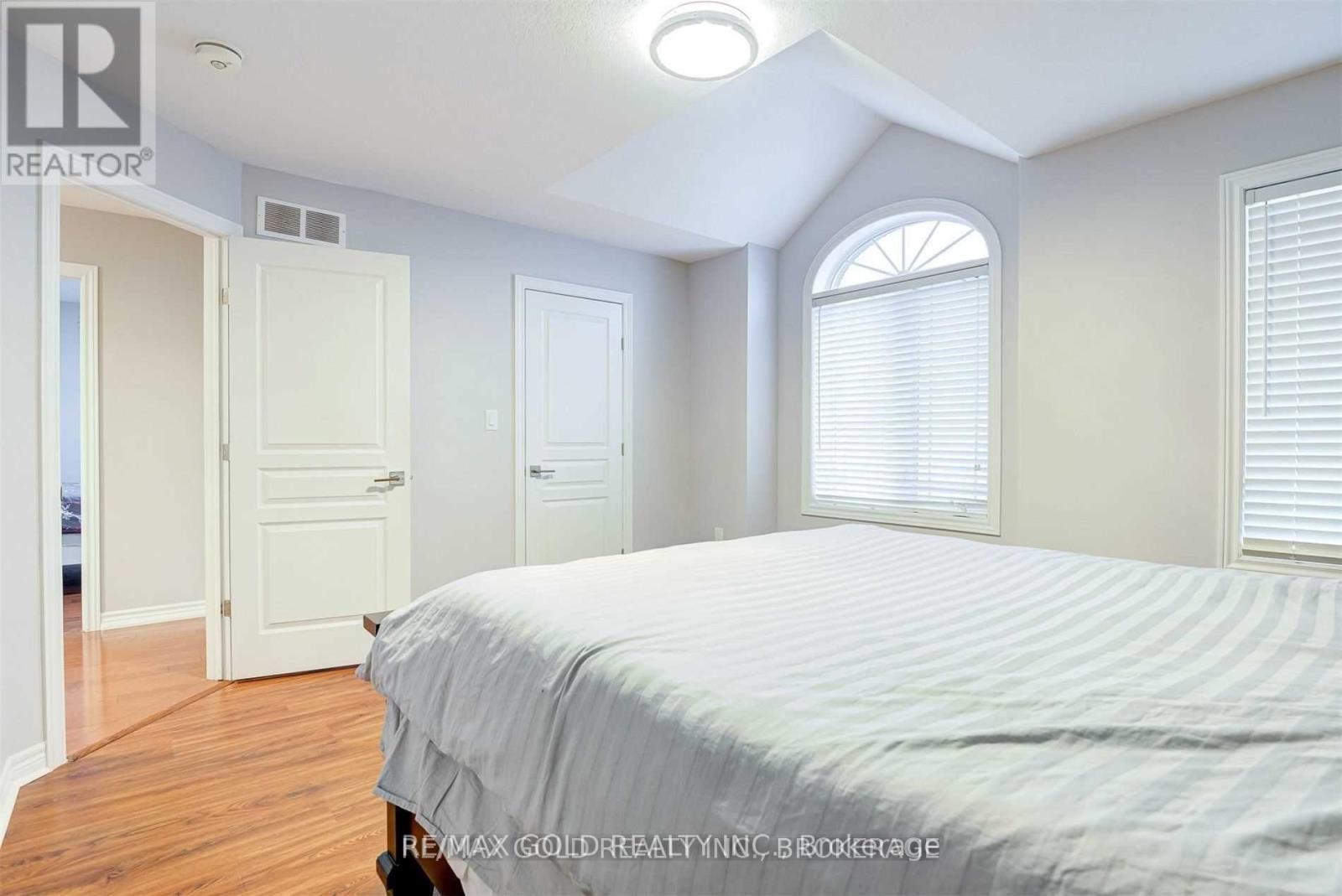 167 Elmbank Trail, Kitchener, Ontario  N2R 0H2 - Photo 34 - X12744172