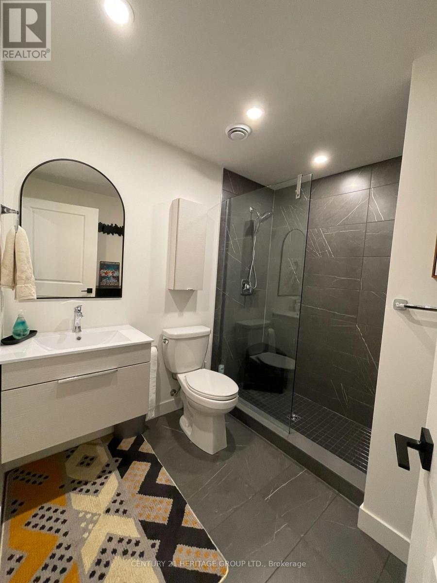 18 Beckwith Lane, Blue Mountains, Ontario  L9Y 3B6 - Photo 8 - X12744194