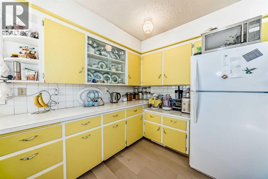 4006 50 Avenue, Ponoka, Alberta  T4J 1C5 - Photo 5 - A2277656