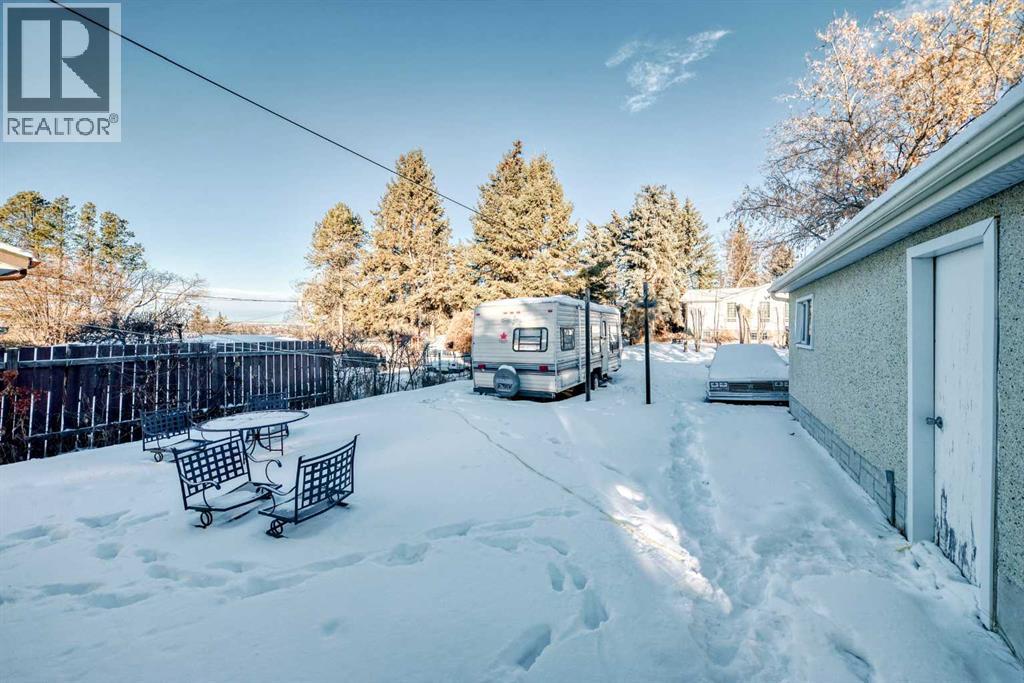 4006 50 Avenue, Ponoka, Alberta  T4J 1C5 - Photo 24 - A2277656