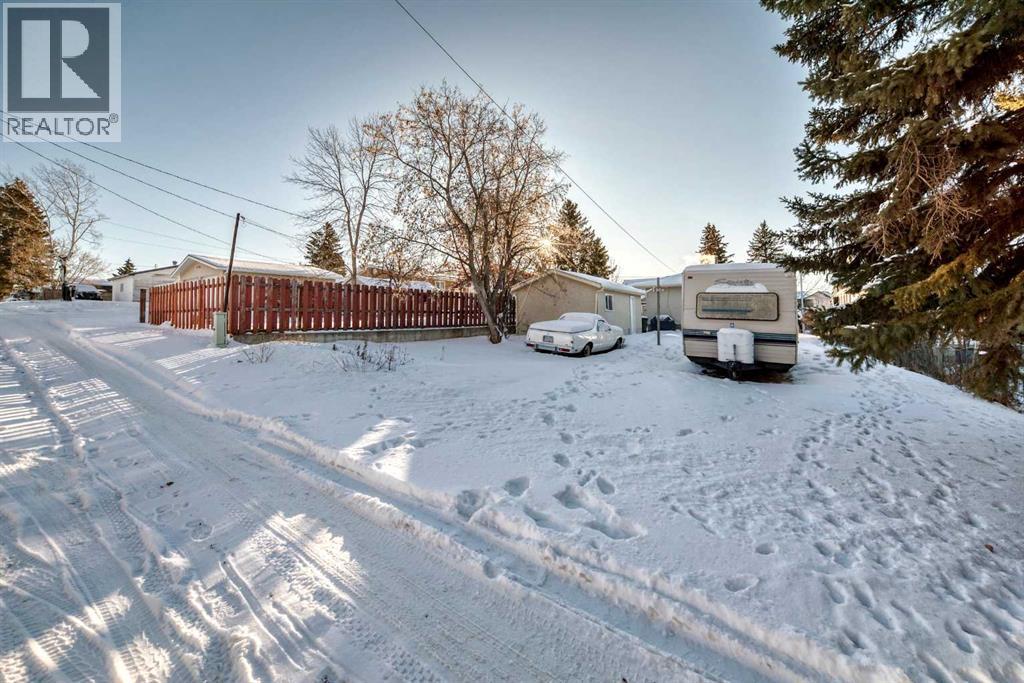 4006 50 Avenue, Ponoka, Alberta  T4J 1C5 - Photo 26 - A2277656