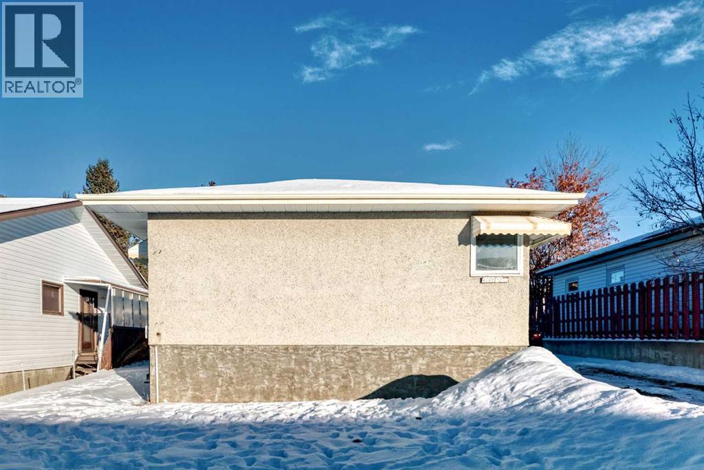 4006 50 Avenue, Ponoka, Alberta  T4J 1C5 - Photo 28 - A2277656