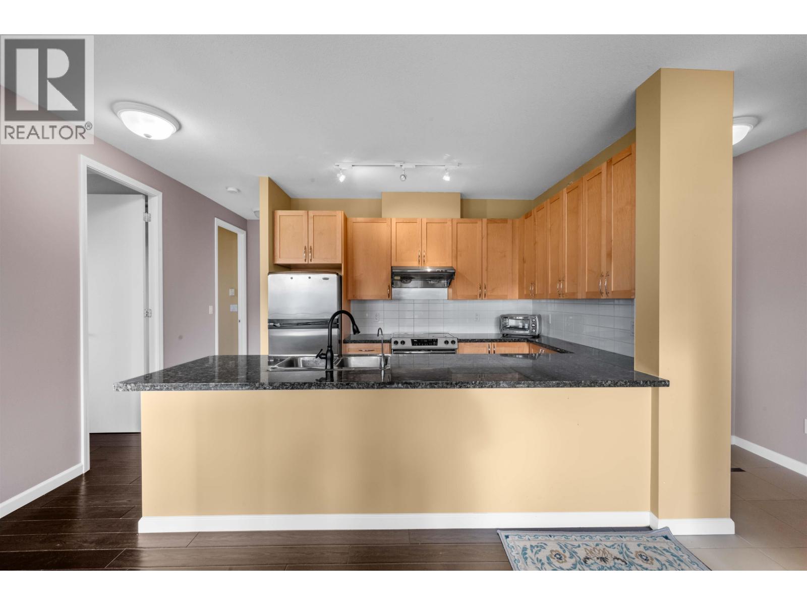 1701 6823 Station Hill Drive, Burnaby, British Columbia  V3N 0A9 - Photo 10 - R3084887