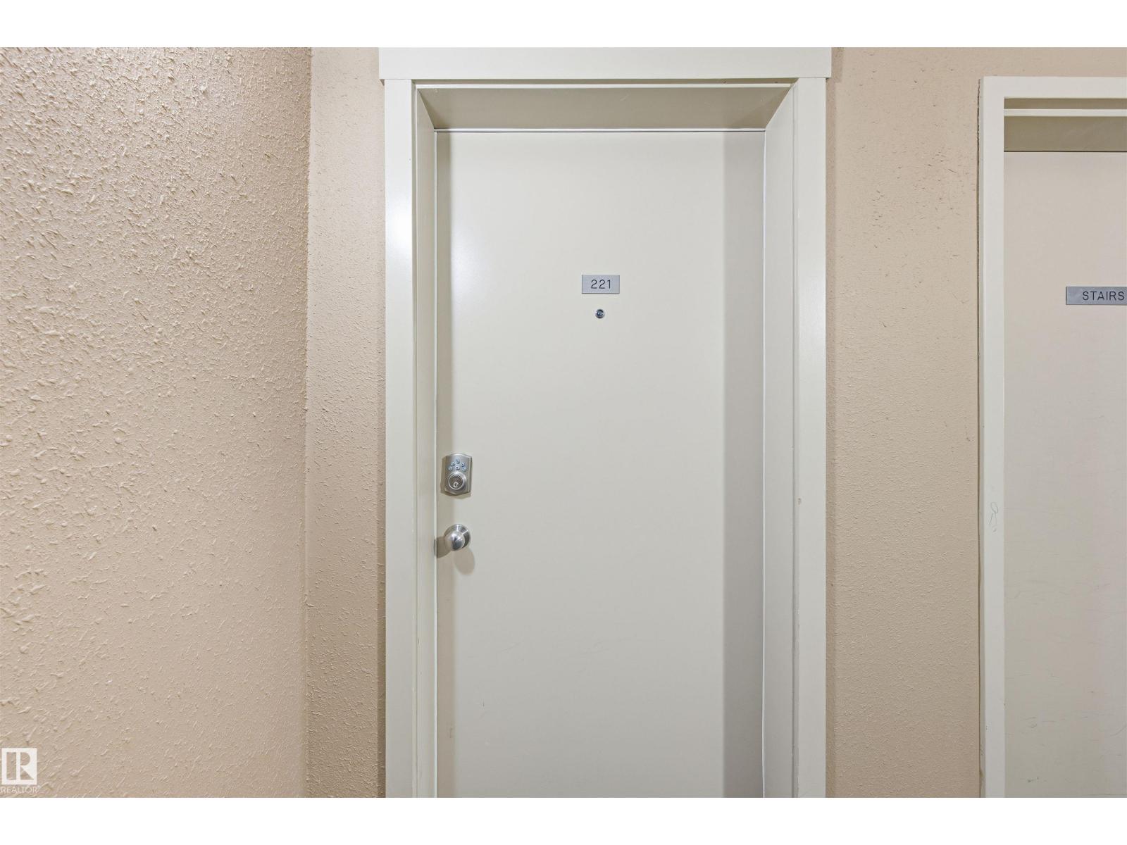 #221 1070 Mcconachie Bv Nw, Edmonton, Alberta T5Y 0X1 - Photo 3 - E4471681