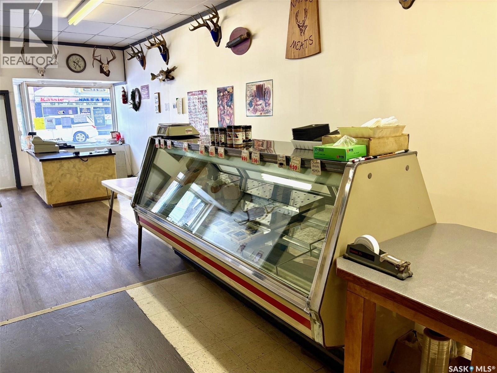 127 3rd Avenue W, Melville, Saskatchewan  S0A 2P0 - Photo 3 - SK027656