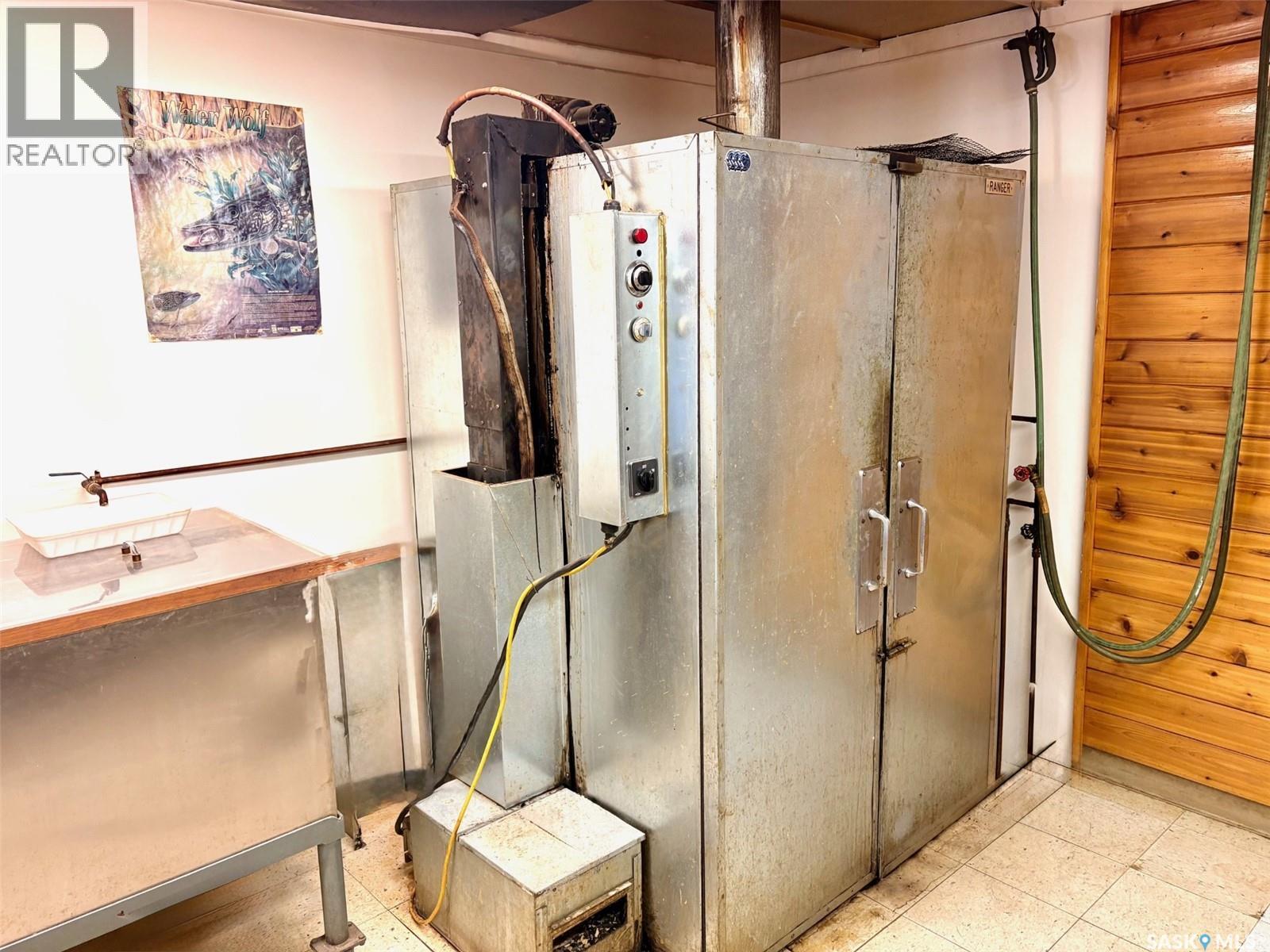 127 3rd Avenue W, Melville, Saskatchewan  S0A 2P0 - Photo 6 - SK027656