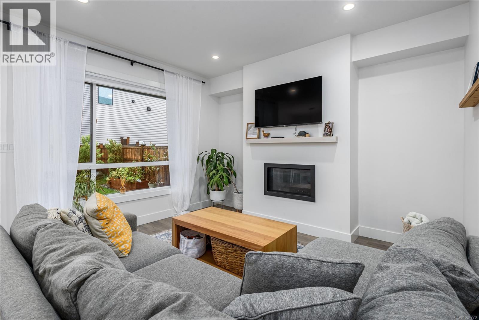 12 2607 Kendal Ave, Cumberland, British Columbia  V0R 1S0 - Photo 17 - 1024770