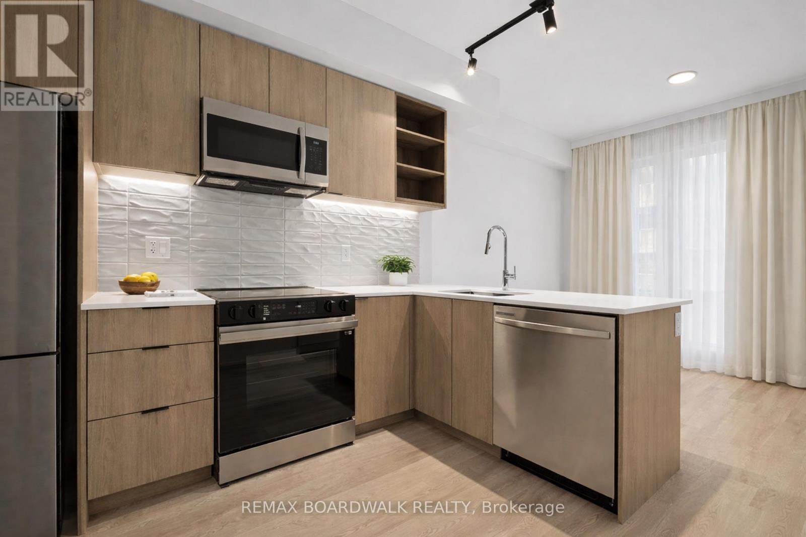 1407 - 400 Alber Street, Ottawa, Ontario  K1N 0G6 - Photo 17 - X12744200