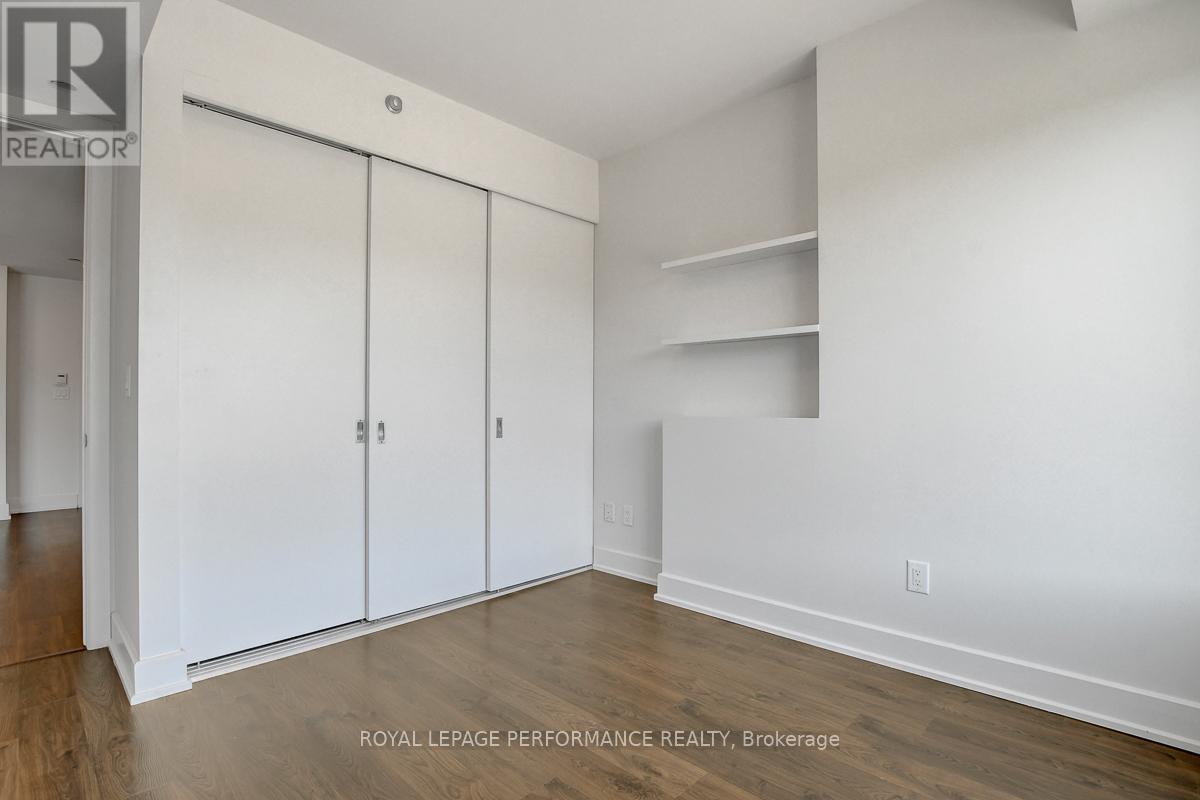 413 - 7 Marquette Avenue, Ottawa, Ontario K1L 8A7 - Photo 9 - X12744234