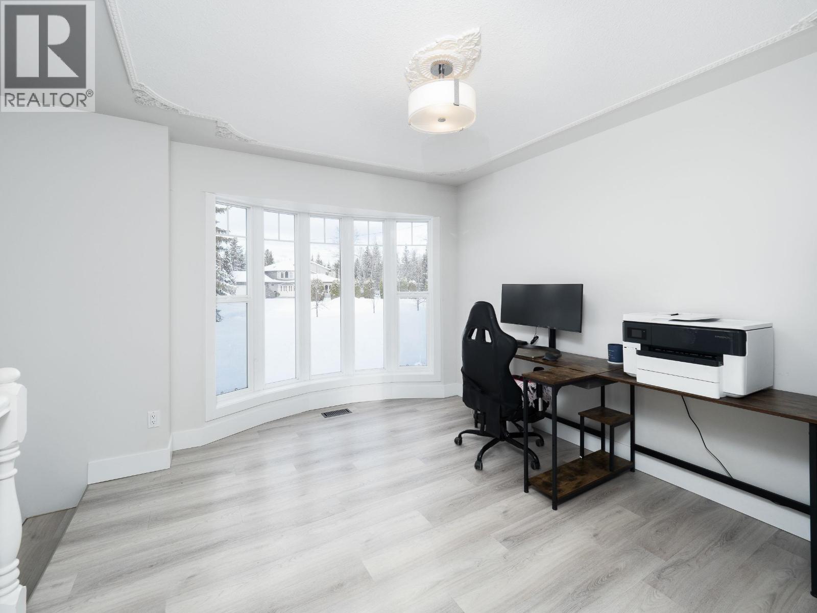 6532 Rampart Place, Prince George, British Columbia  V2K 4H4 - Photo 6 - R3085052