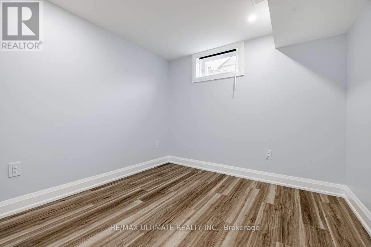 Lower - 45 Ianhall Road, Toronto, Ontario  M3M 2A9 - Photo 14 - W12743660