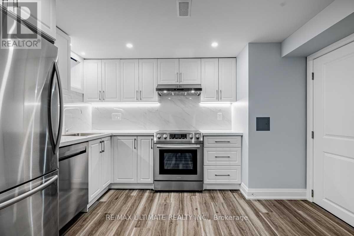 Lower - 45 Ianhall Road, Toronto, Ontario  M3M 2A9 - Photo 7 - W12743660