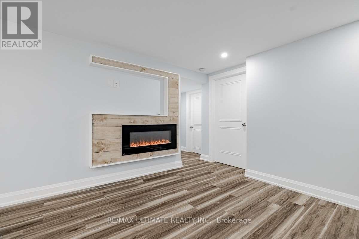 Lower - 45 Ianhall Road, Toronto, Ontario  M3M 2A9 - Photo 2 - W12743660