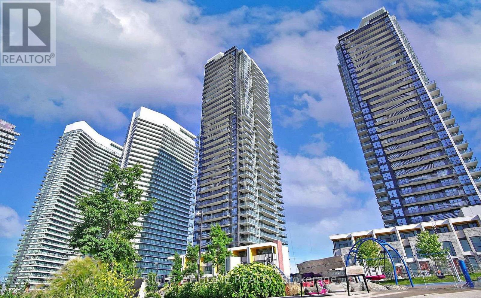 1703 - 85 Mcmahon Drive, Toronto, Ontario M2K 0H1 - Photo 1 - C12744210