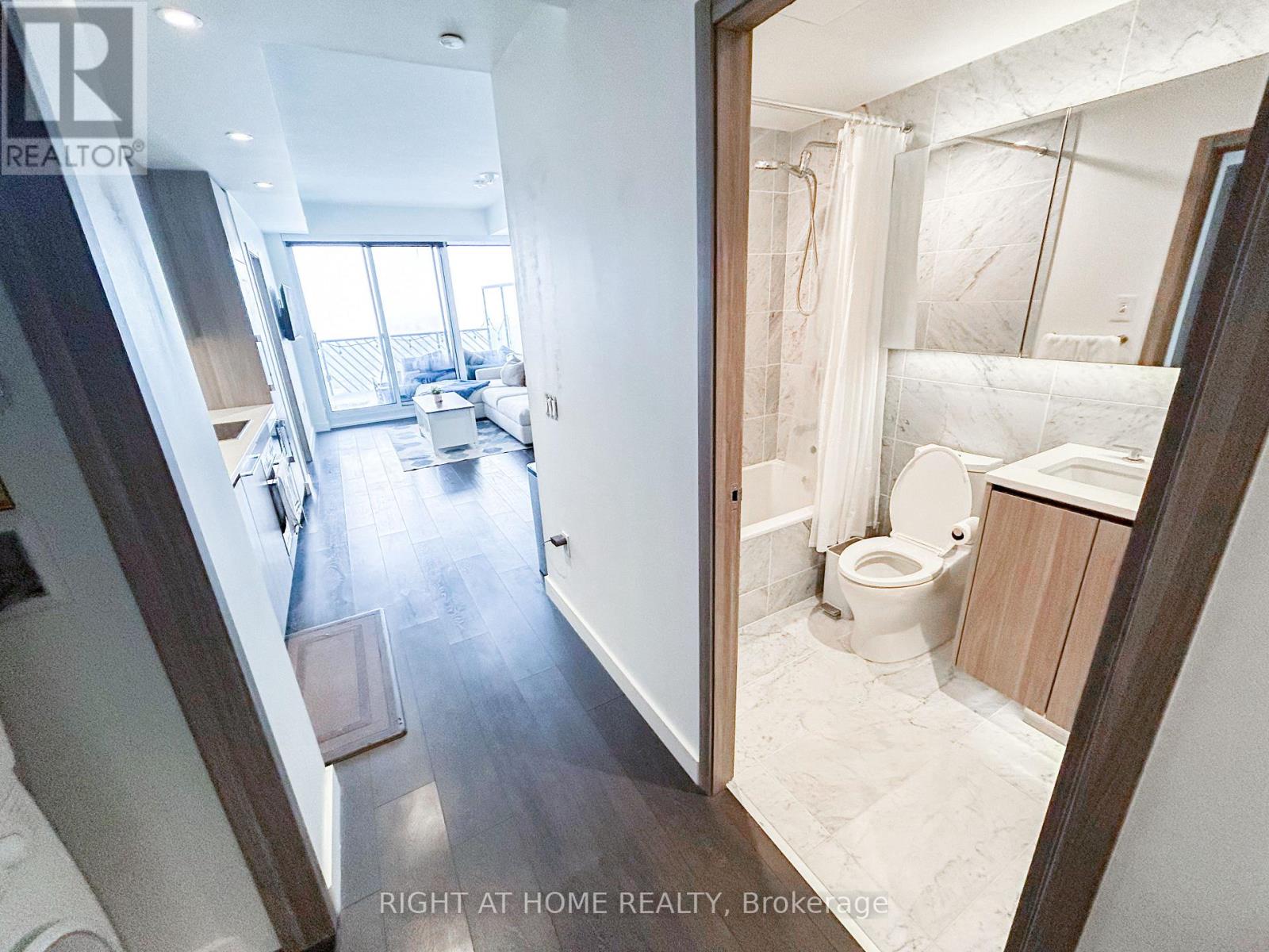 1703 - 85 Mcmahon Drive, Toronto, Ontario M2K 0H1 - Photo 6 - C12744210