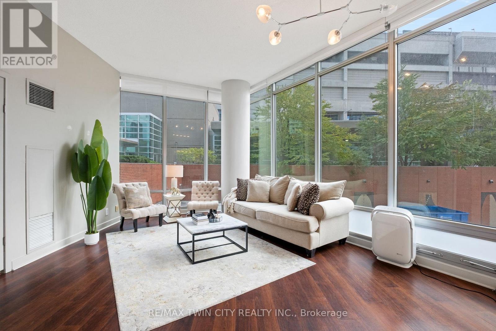 201 - 81 Navy Wharf Court, Toronto, Ontario M5V 3S2 - Photo 20 - C12744220