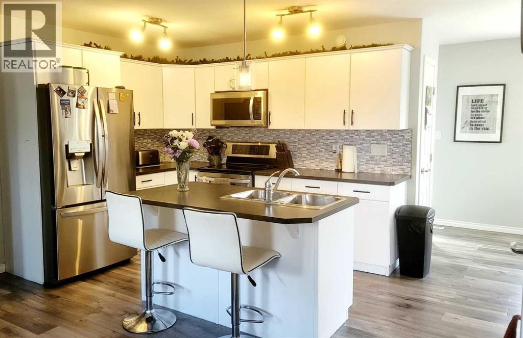 7 Rafferty Court, Sylvan Lake, Alberta  T4S 0K3 - Photo 5 - A2279207