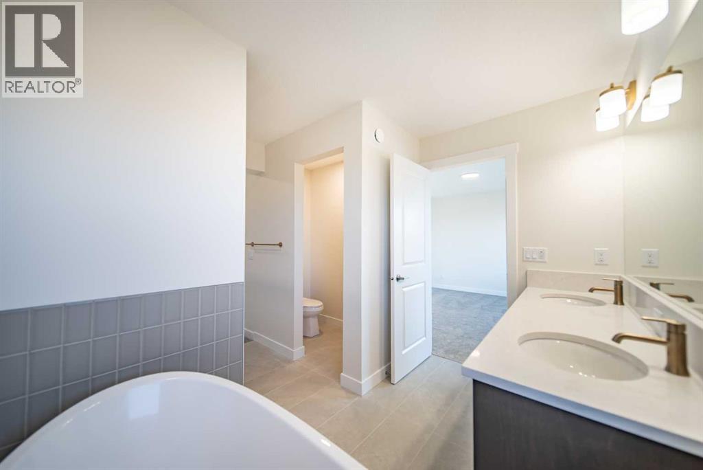 1242 Chinook Winds Circle Sw, Airdrie, Alberta  T4B 5X6 - Photo 22 - A2271351