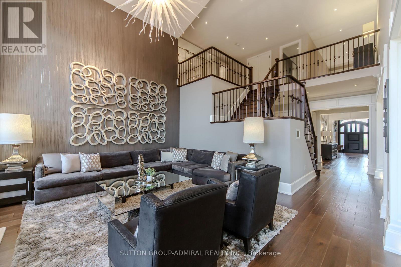 16 Bluff Trail, King, Ontario  L7B 0A2 - Photo 13 - N12744202