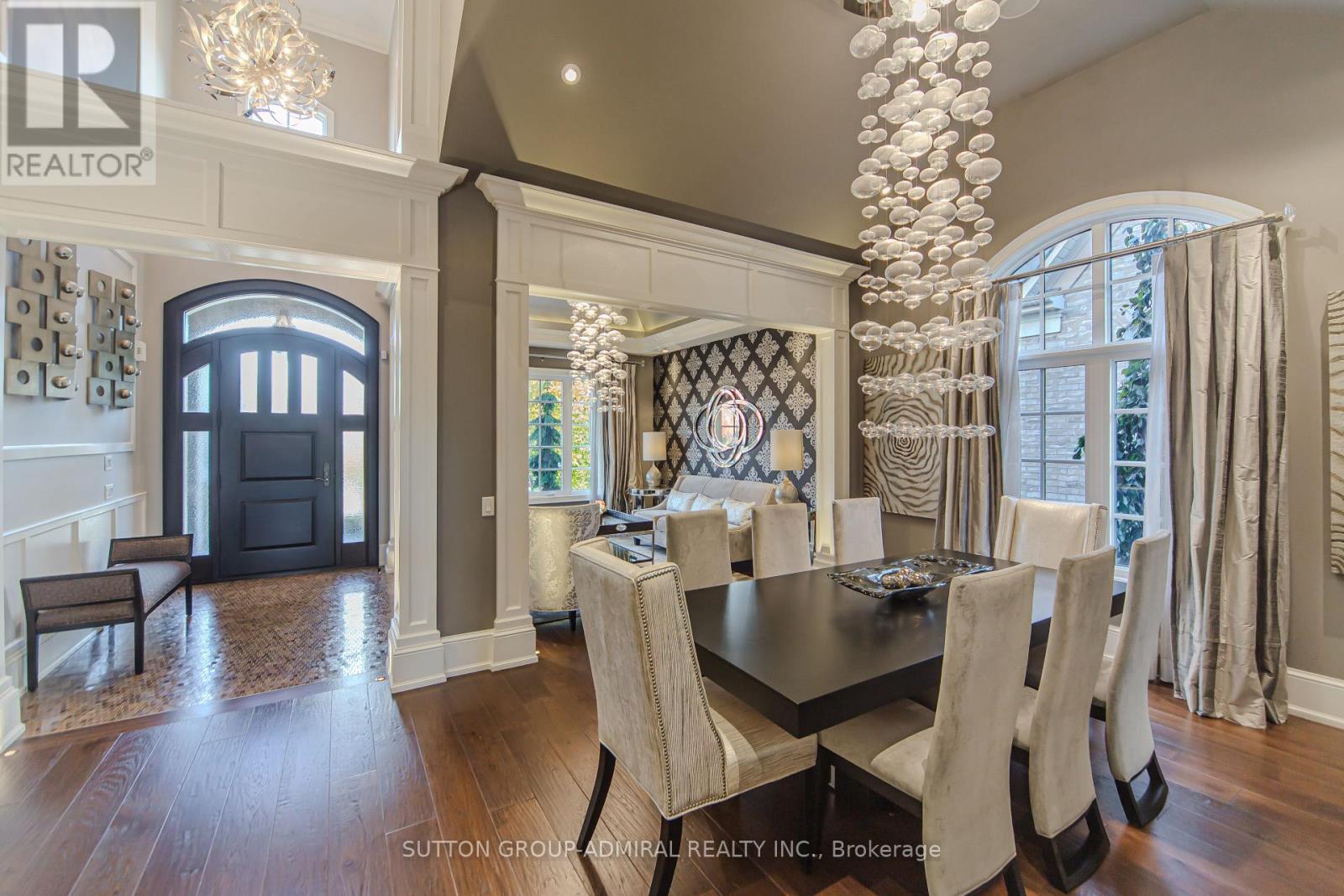 16 Bluff Trail, King, Ontario  L7B 0A2 - Photo 4 - N12744202