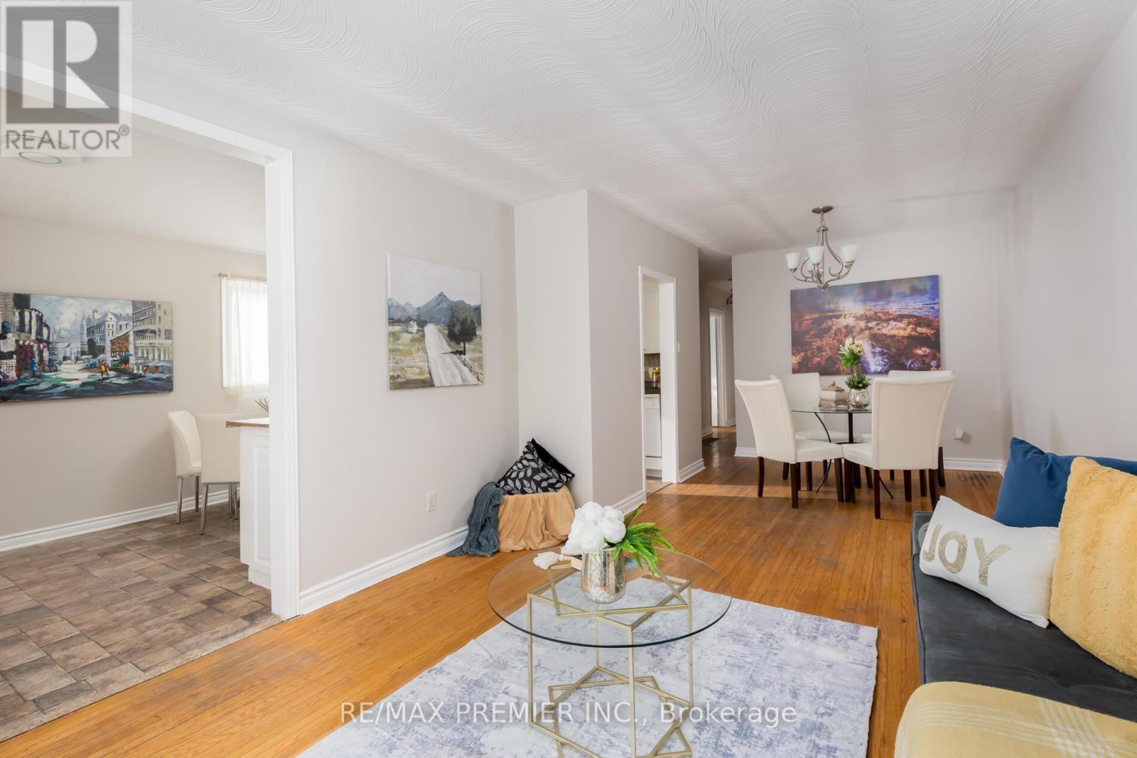 76 Harrison Drive, Newmarket, Ontario  L3Y 4P4 - Photo 15 - N12744256