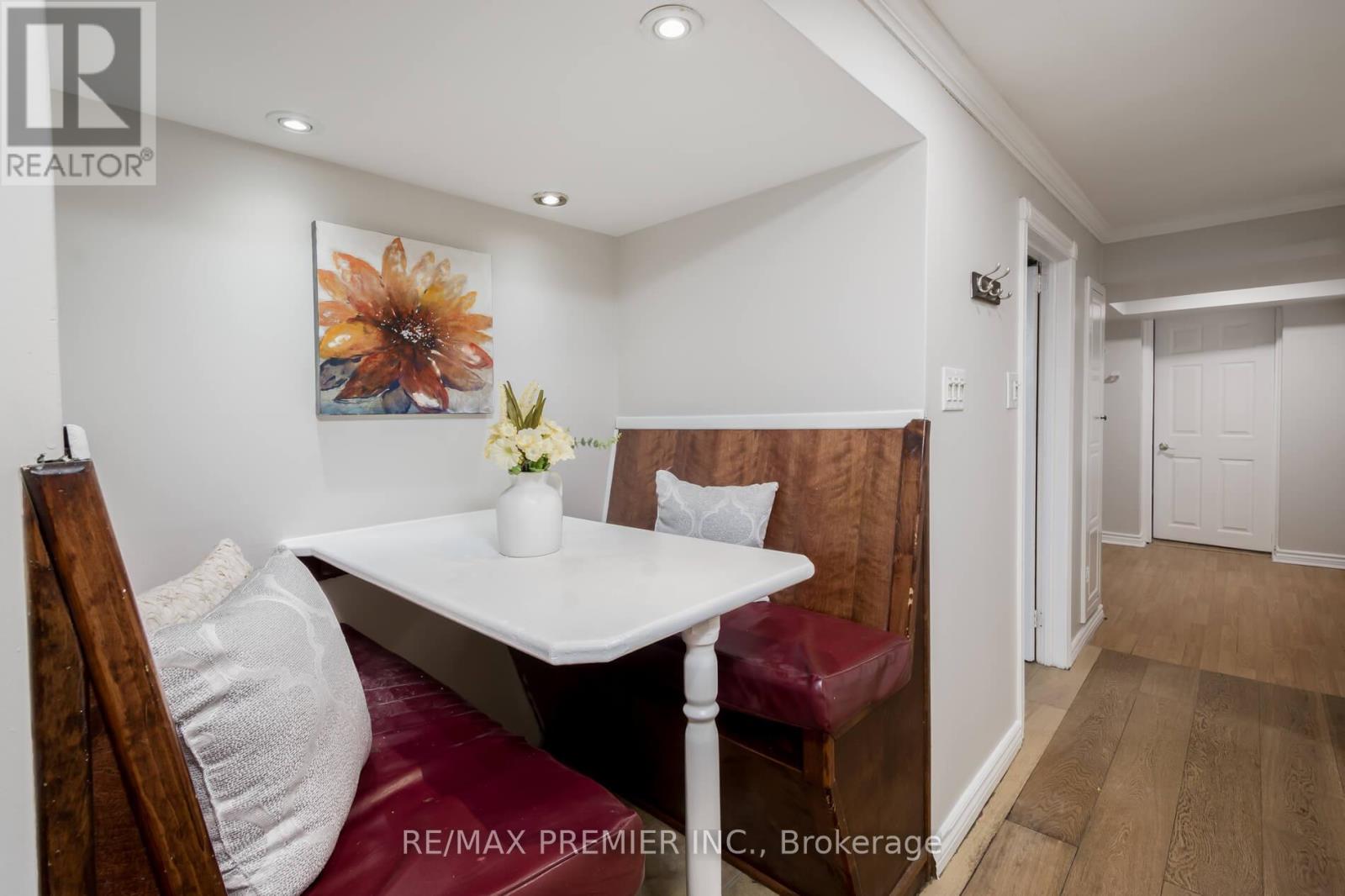 76 Harrison Drive, Newmarket, Ontario  L3Y 4P4 - Photo 29 - N12744256