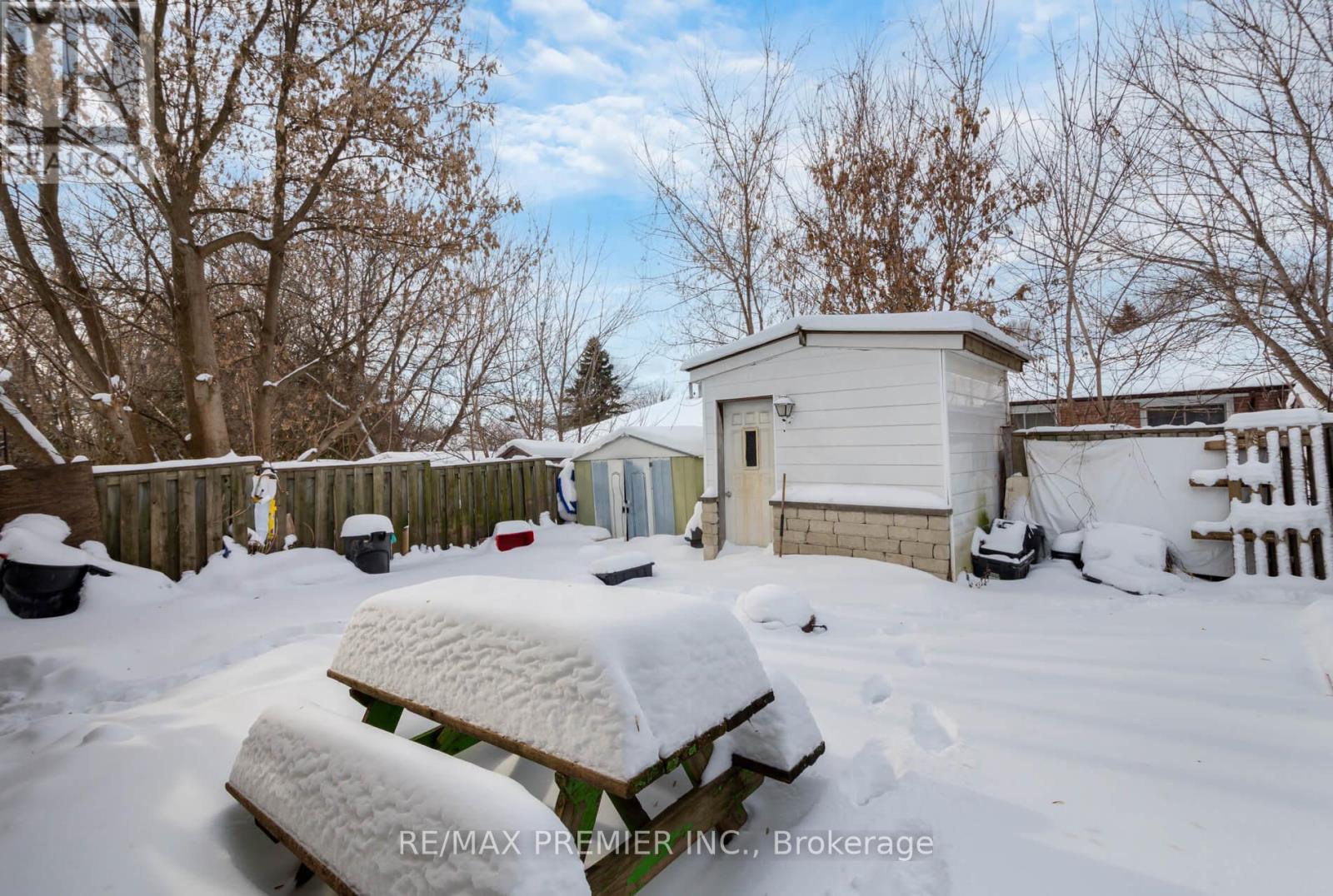 76 Harrison Drive, Newmarket, Ontario  L3Y 4P4 - Photo 39 - N12744256