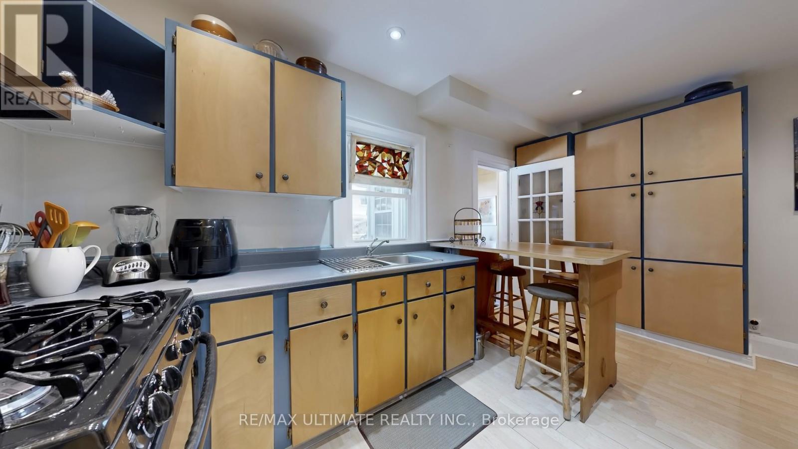 473 Jane Street, Toronto, Ontario  M6S 4A1 - Photo 15 - W12744204