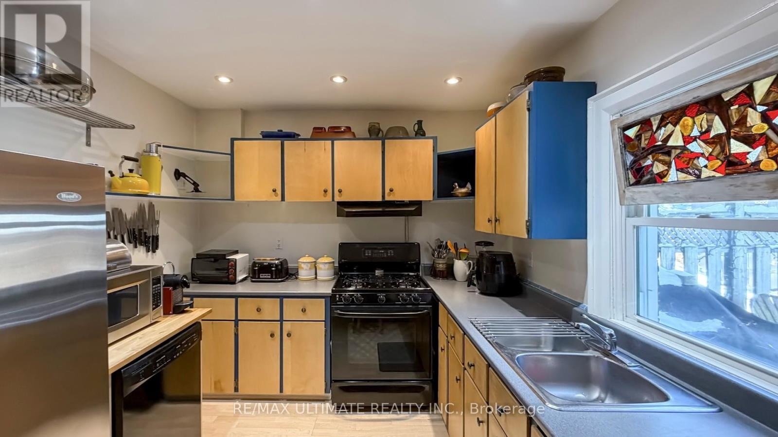 473 Jane Street, Toronto, Ontario  M6S 4A1 - Photo 17 - W12744204