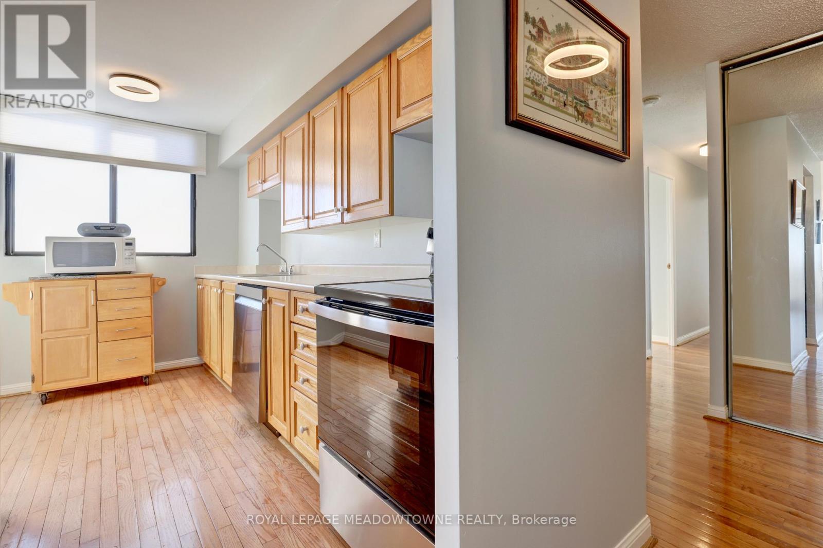 1215 - 6500 Montevideo Road, Mississauga, Ontario L5N 3T6 - Photo 10 - W12744208