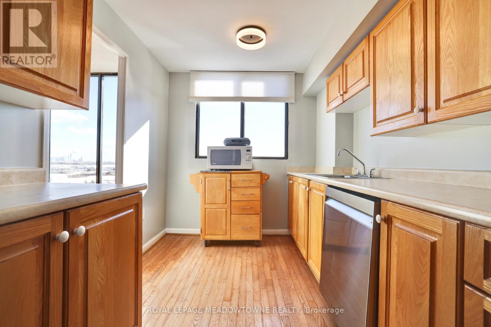 1215 - 6500 Montevideo Road, Mississauga, Ontario L5N 3T6 - Photo 11 - W12744208