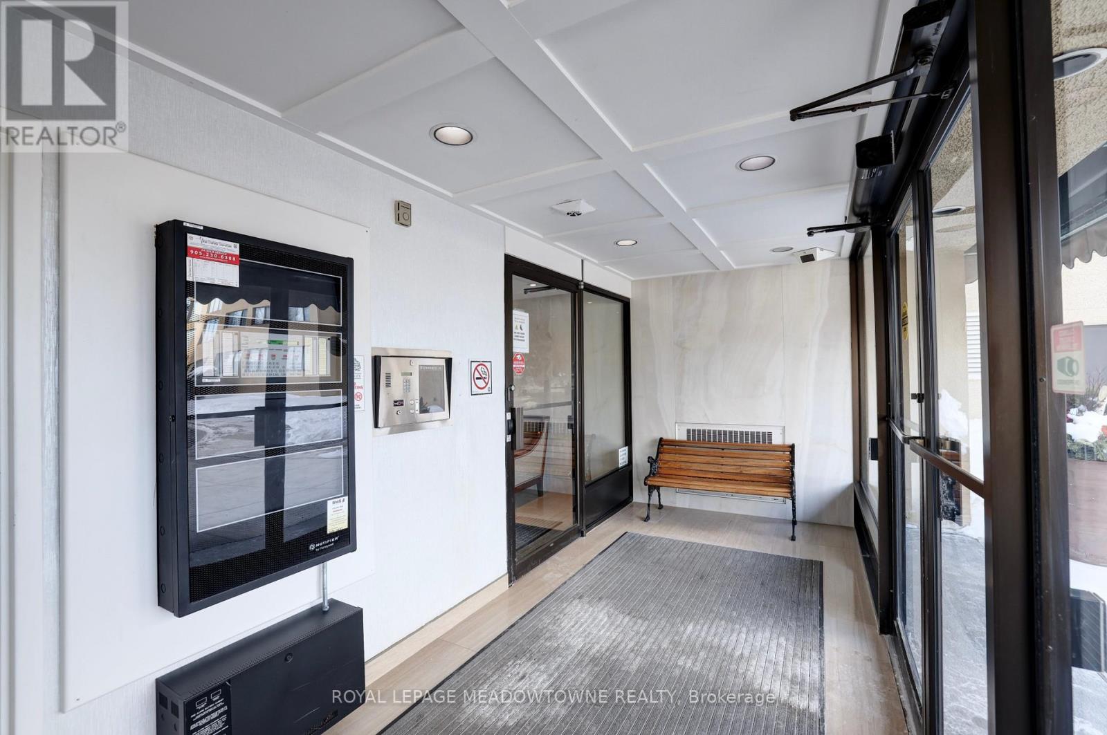 1215 - 6500 Montevideo Road, Mississauga, Ontario L5N 3T6 - Photo 3 - W12744208