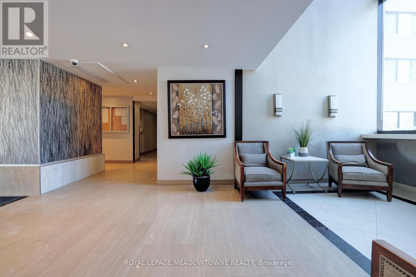 1215 - 6500 Montevideo Road, Mississauga, Ontario L5N 3T6 - Photo 5 - W12744208