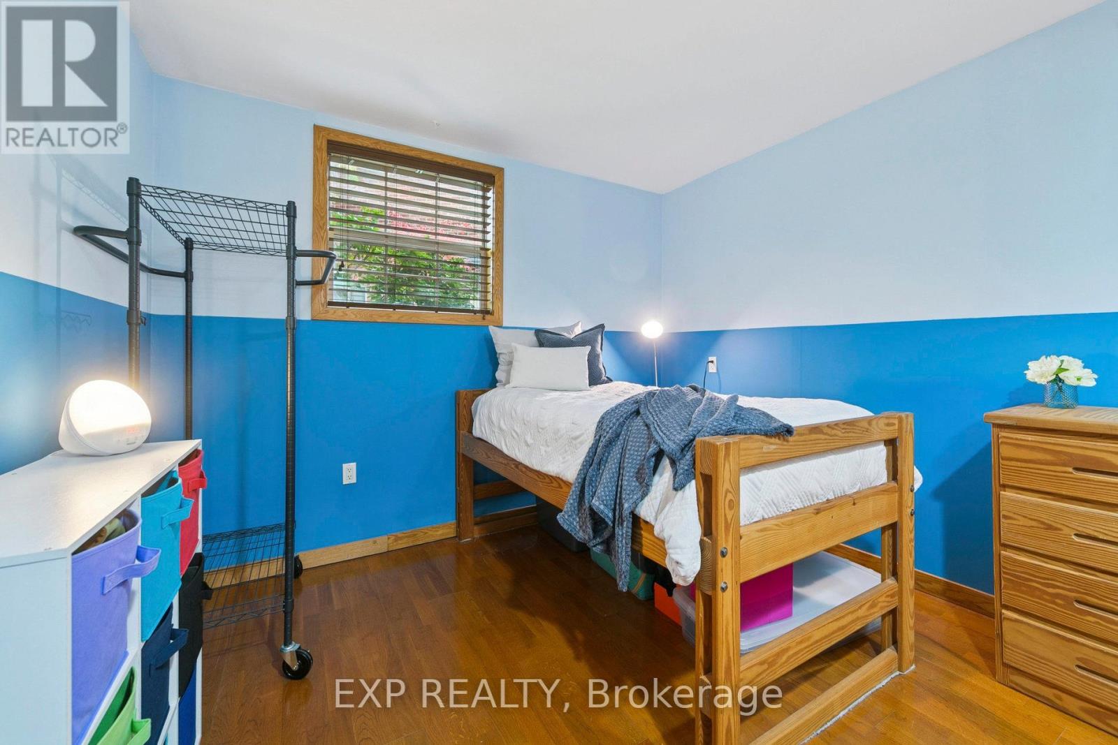 2565 Claymore Crescent, Mississauga, Ontario  L5C 3A2 - Photo 35 - W12744232