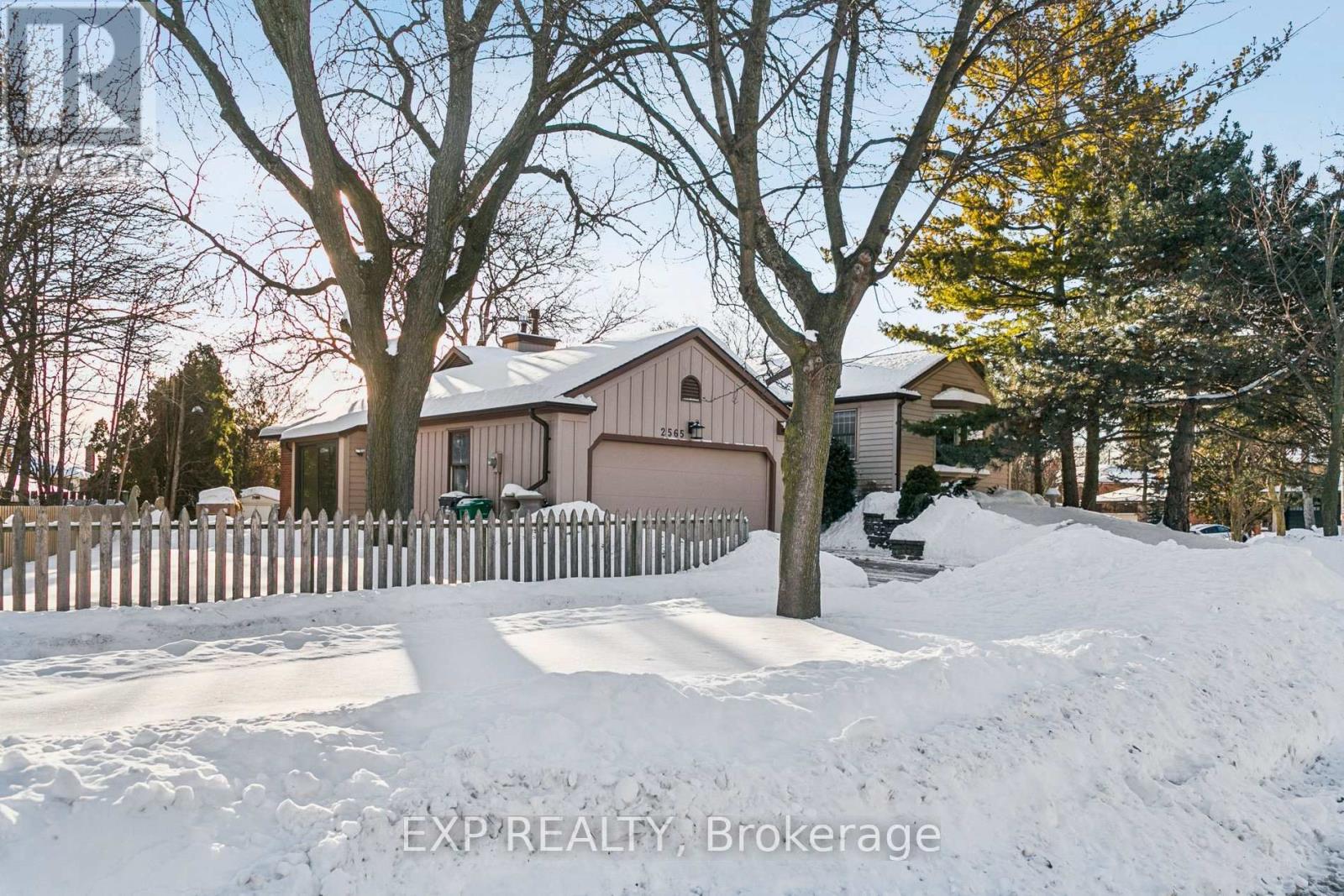 2565 Claymore Crescent, Mississauga, Ontario  L5C 3A2 - Photo 48 - W12744232