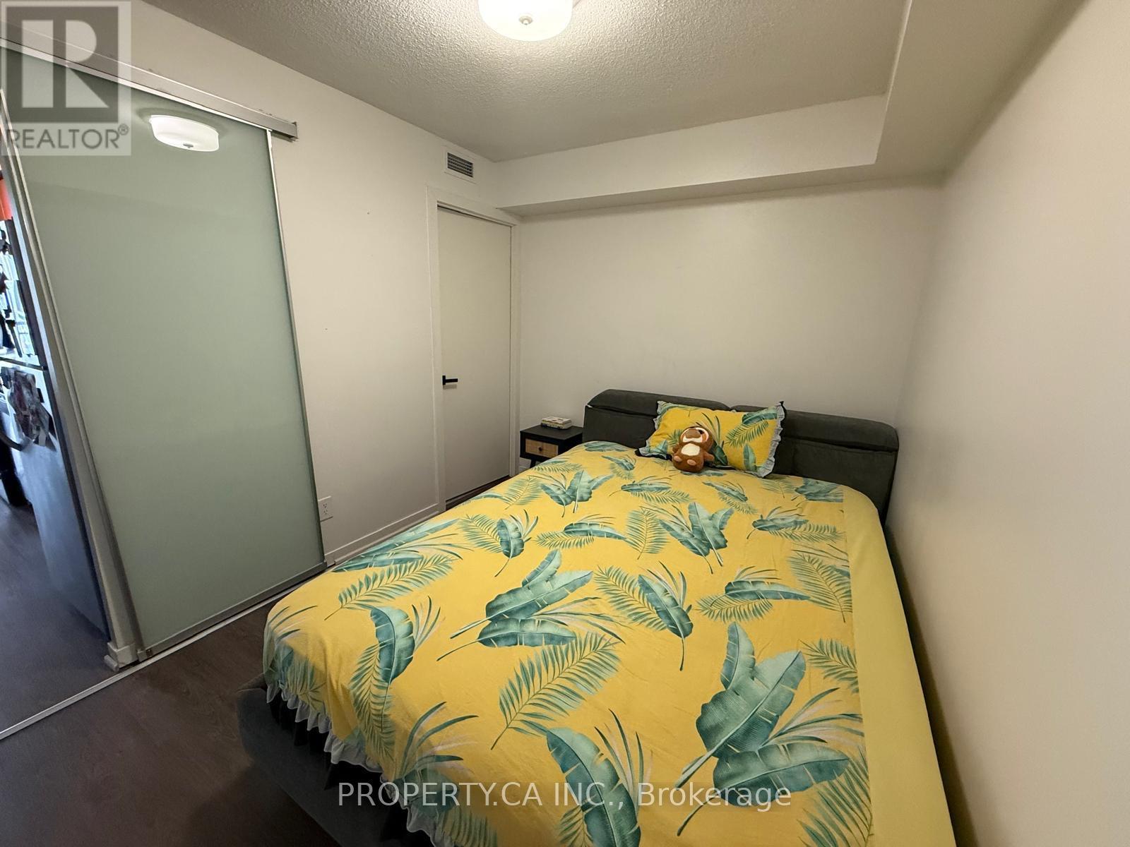 811 - 38 Joe Shuster Way, Toronto, Ontario  M6K 0A5 - Photo 14 - W12744236