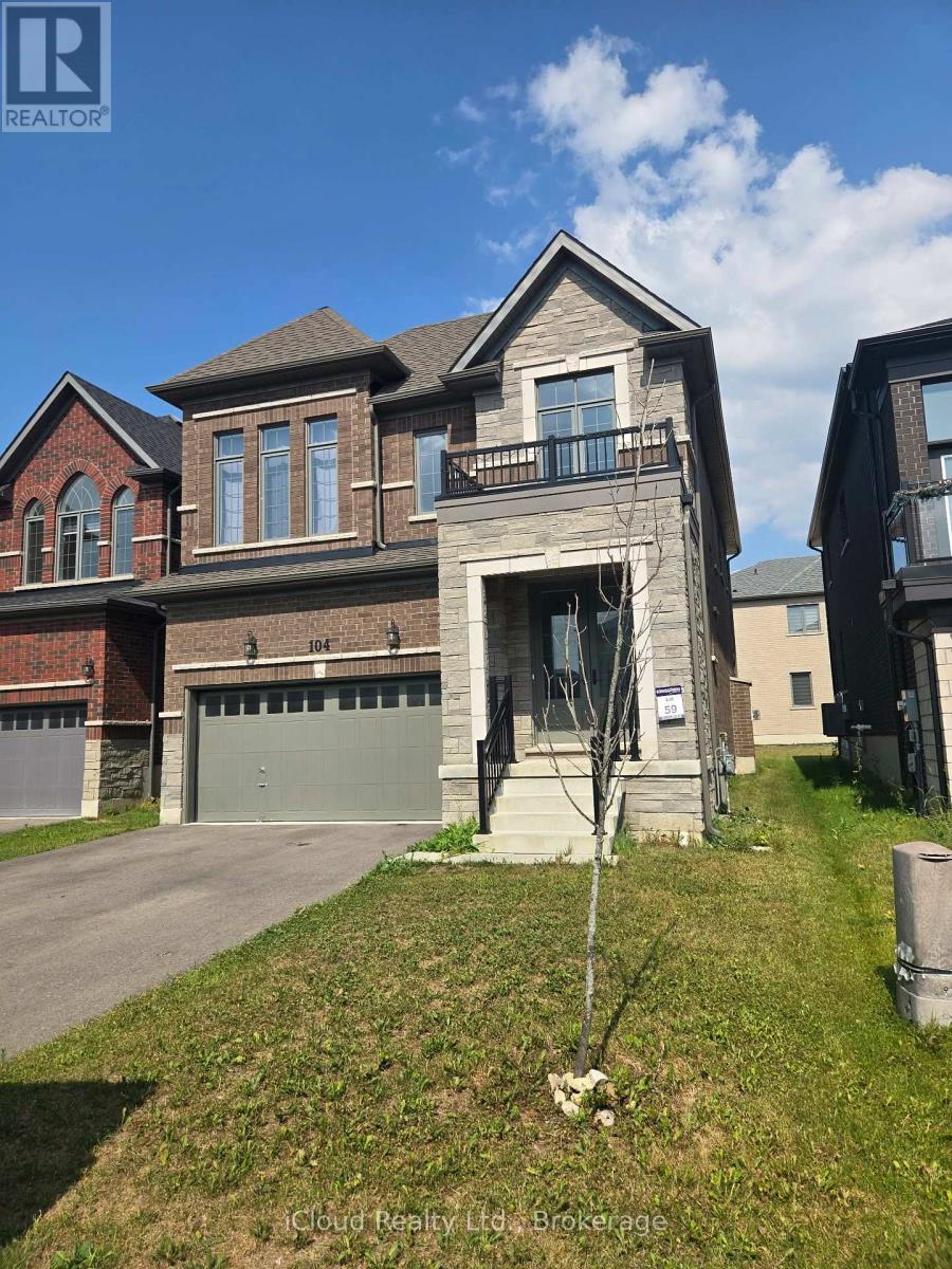 104 SILVERWOOD CRESCENT, Woodstock, Ontario