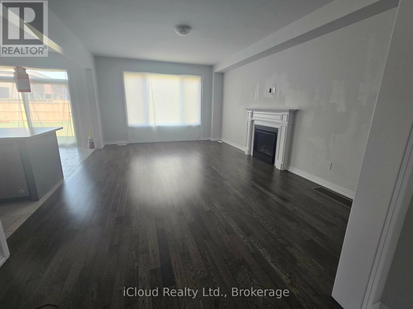 104 Silverwood Crescent, Woodstock, Ontario  N4T 0M5 - Photo 3 - X12744196