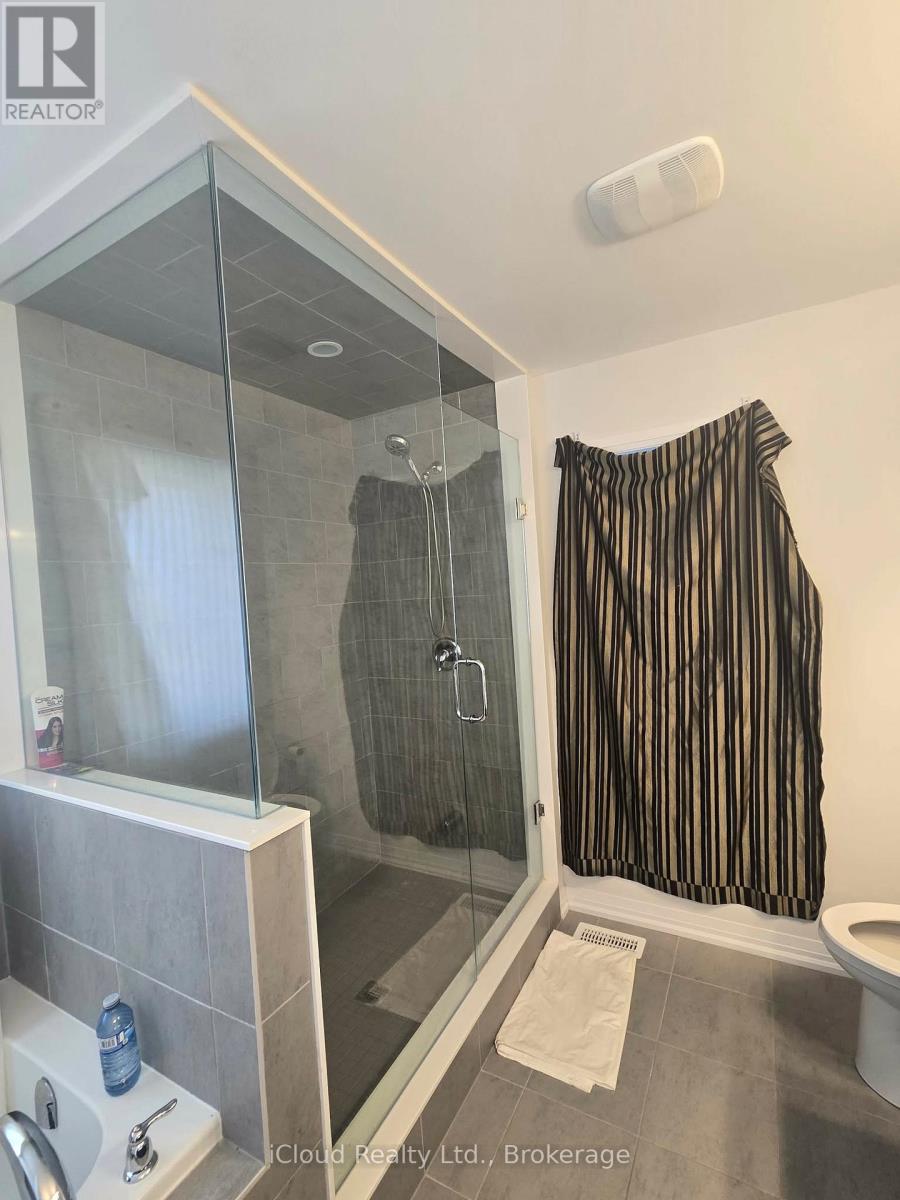 104 Silverwood Crescent, Woodstock, Ontario  N4T 0M5 - Photo 7 - X12744196