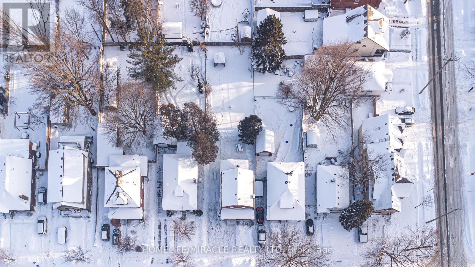 Photo 33 of 35 for 1223 York Street