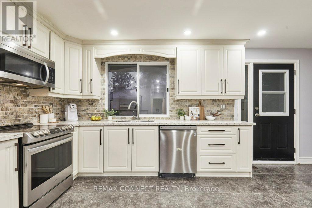 19 Coverdale Avenue, Cobourg, Ontario  K9A 4H5 - Photo 8 - X12744272