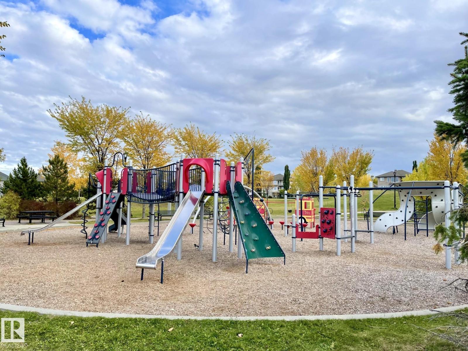 976 Hollingsworth Bn Nw, Edmonton, Alberta  T6R 3G7 - Photo 73 - E4471695