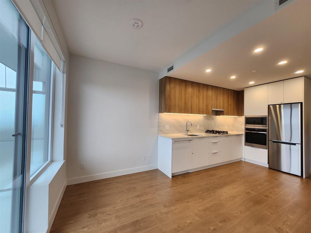 808 13387 Old Yale Road, Surrey, British Columbia  V3T 0V6 - Photo 10 - R3084797